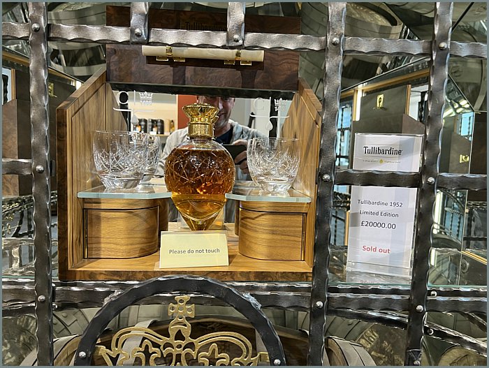 Tullibardine Brennerei